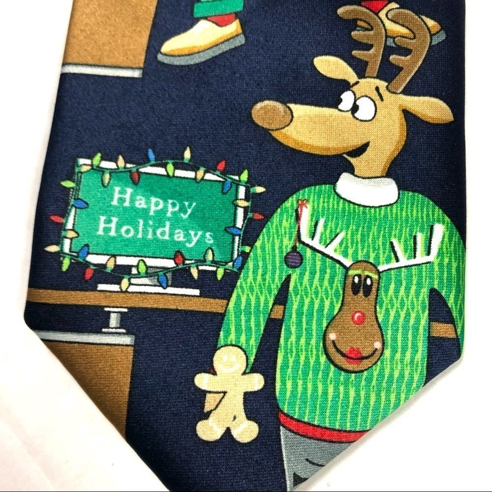 Hallmark Men’s Formal Christmas Santa Reindeer Tie - Picture 3 of 9